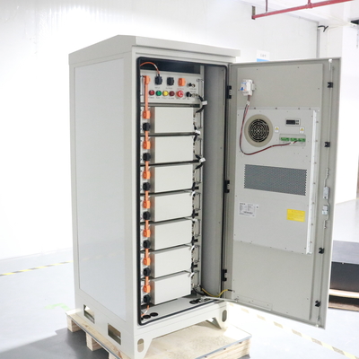 Batteries d'accumulateurs à énergie solaire d'unité du mur 48V 409.6V 50AH avec le système de contrôle de température